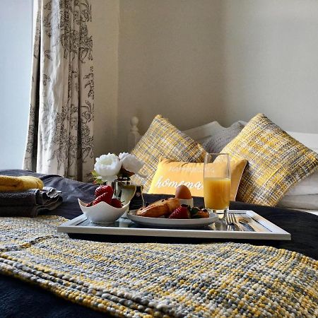 Cosy 2 Bedroom Central Apartment - Free Parking, Free Wifi Aberdeen Exteriör bild