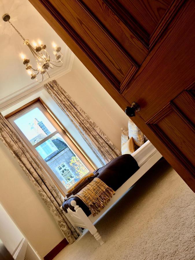 Cosy 2 Bedroom Central Apartment - Free Parking, Free Wifi Aberdeen Exteriör bild