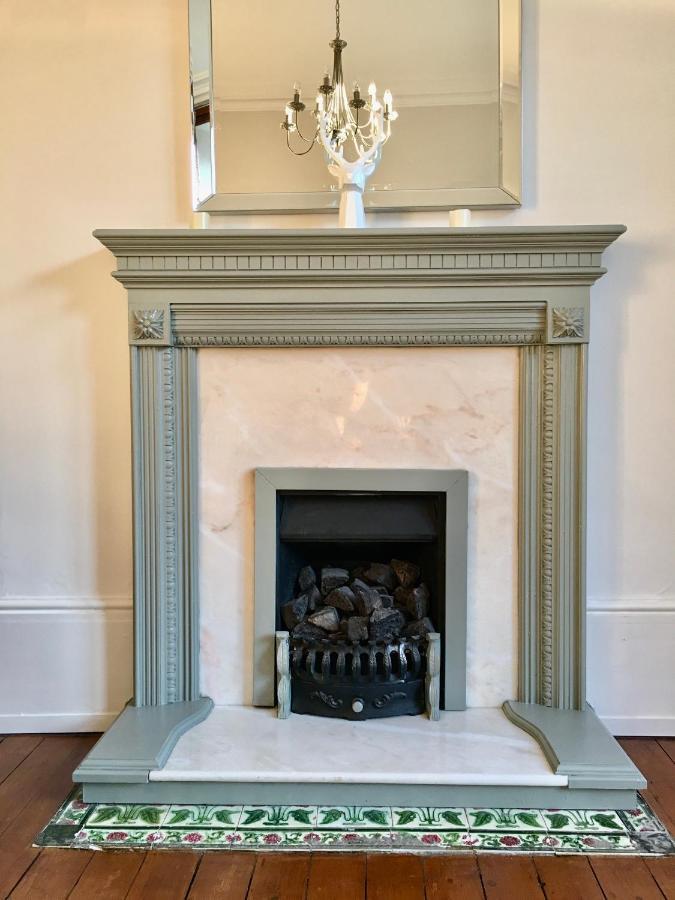 Cosy 2 Bedroom Central Apartment - Free Parking, Free Wifi Aberdeen Exteriör bild
